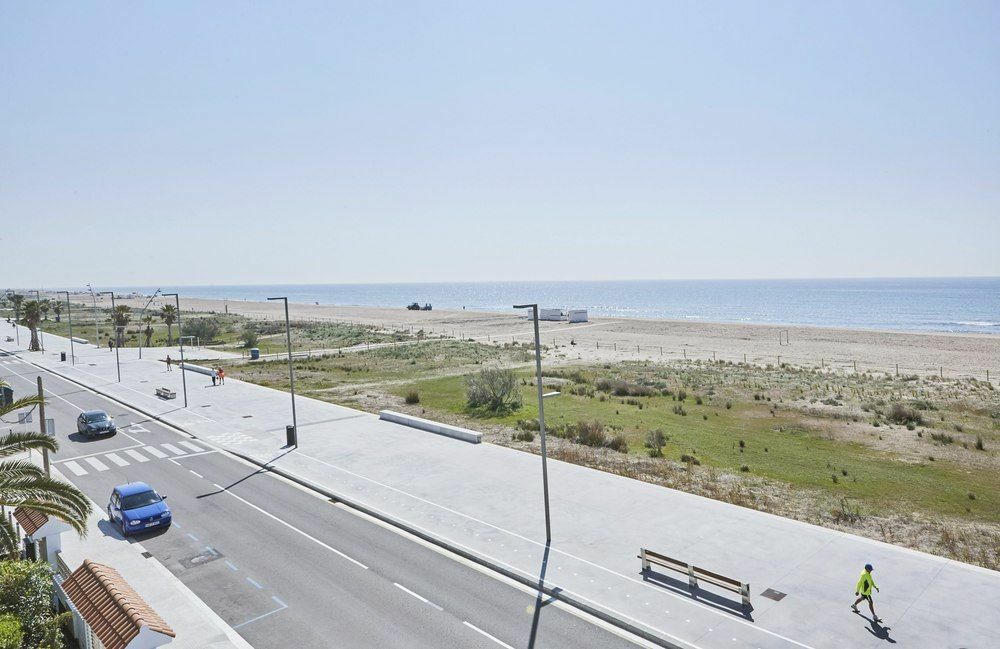 Casa Petit Bateau Be My Guest Castelldefels Daire Dış mekan fotoğraf
